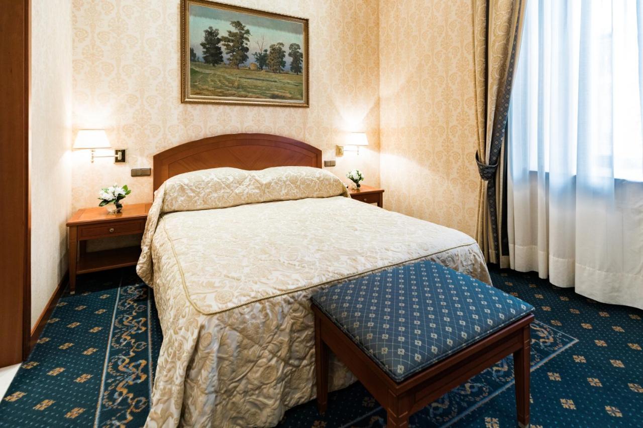 Номер-студіо Делюкс з ліжком розміру "king-size"